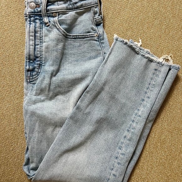 Madewell Petite Curvy Perfect Vintage Jean in Charnley Wash 27P - Picture 6 of 7